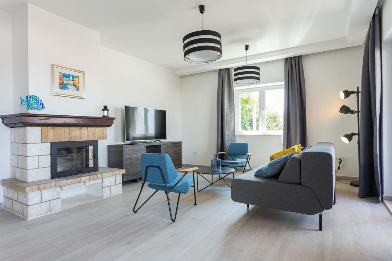 Apartments Bella Vista - ムリニ エクステリア 写真